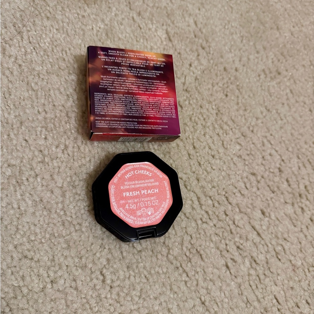 Fenty Beauty Hot Cheeks Blush - Coral - Picture 4 of 5